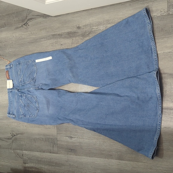 Shyanne Country Wear It Mean It Jeans NWT - Picture 4 of 9